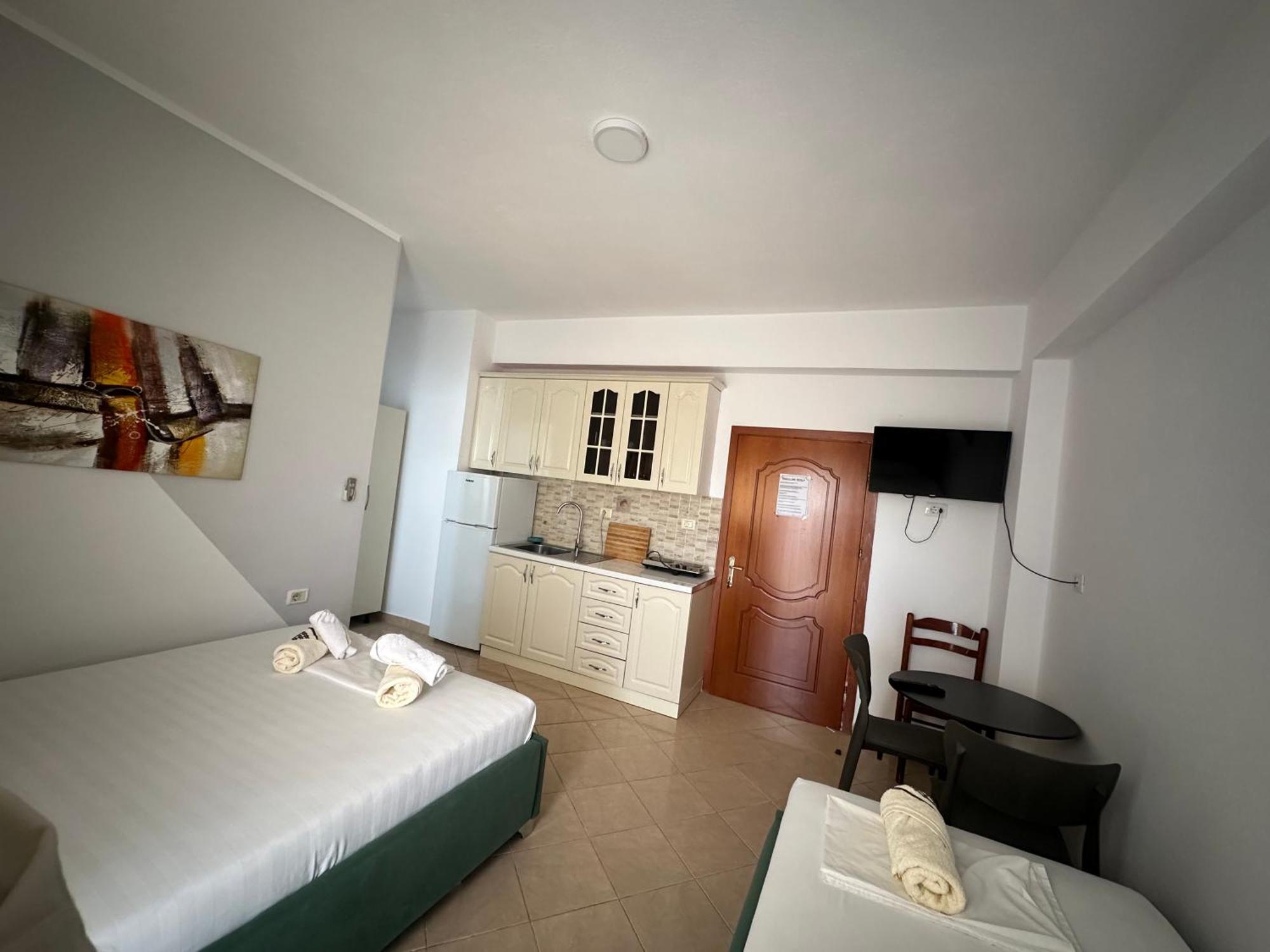 Skenderi Apartments คซามิล ภายนอก รูปภาพ